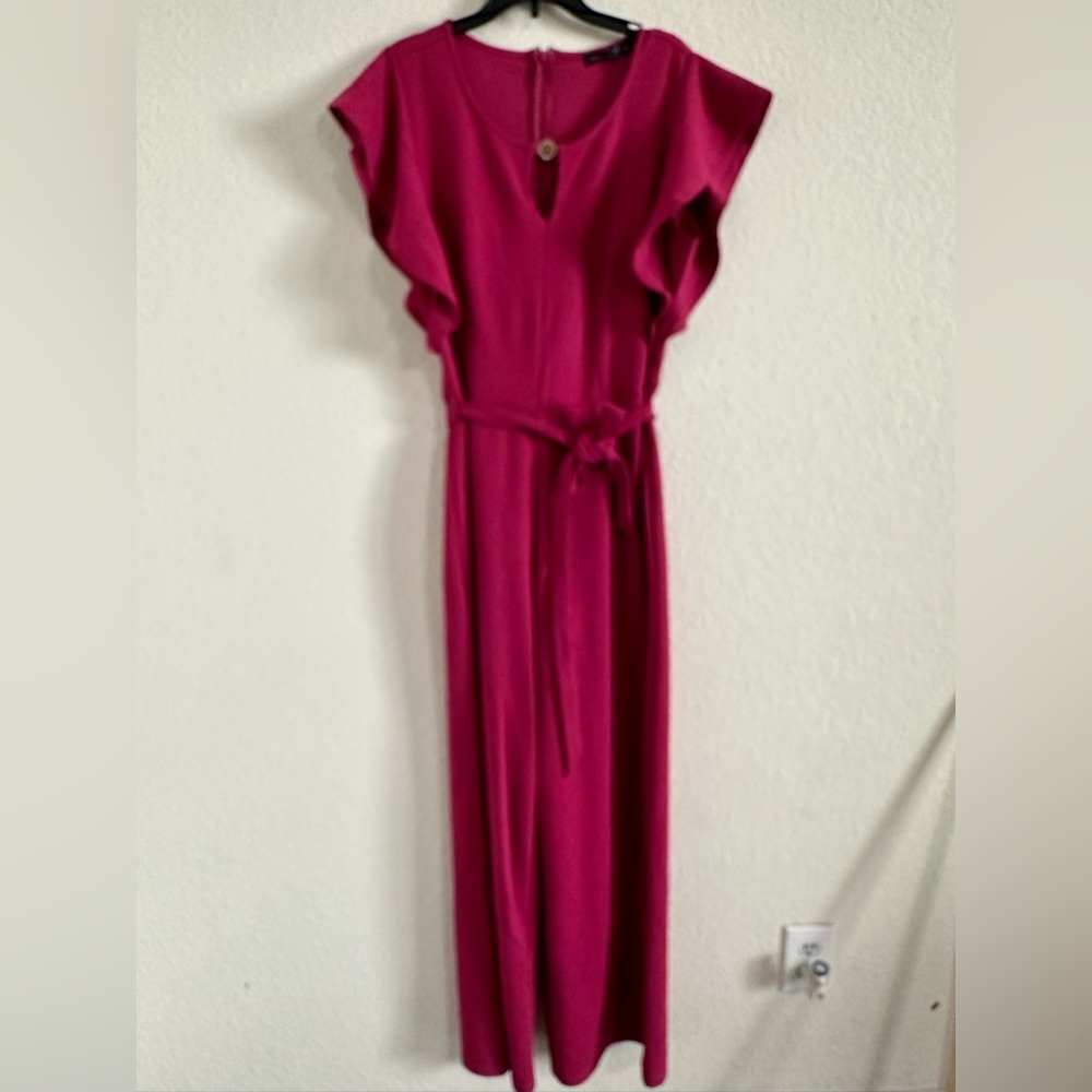 Classic solid ruffle trim wide legs jumpsuit size s oversized